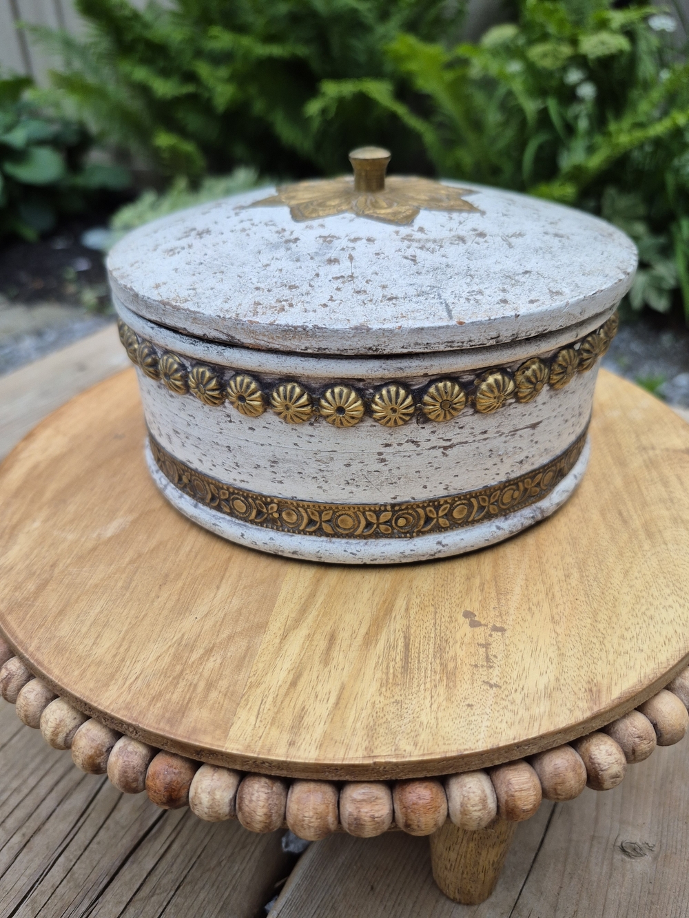 Distressed Boho White & Gold Round Wood Keepsake Vanity Box